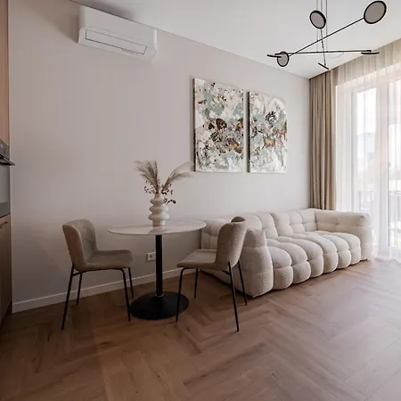 Kintu Apartment *